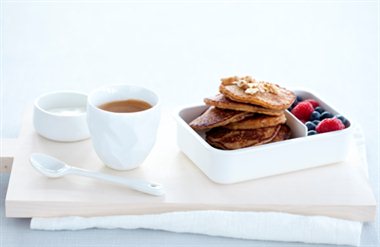 Havrelapper med bær og yoghurt