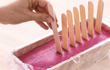 Hjemmelaget pinneis i form 3a