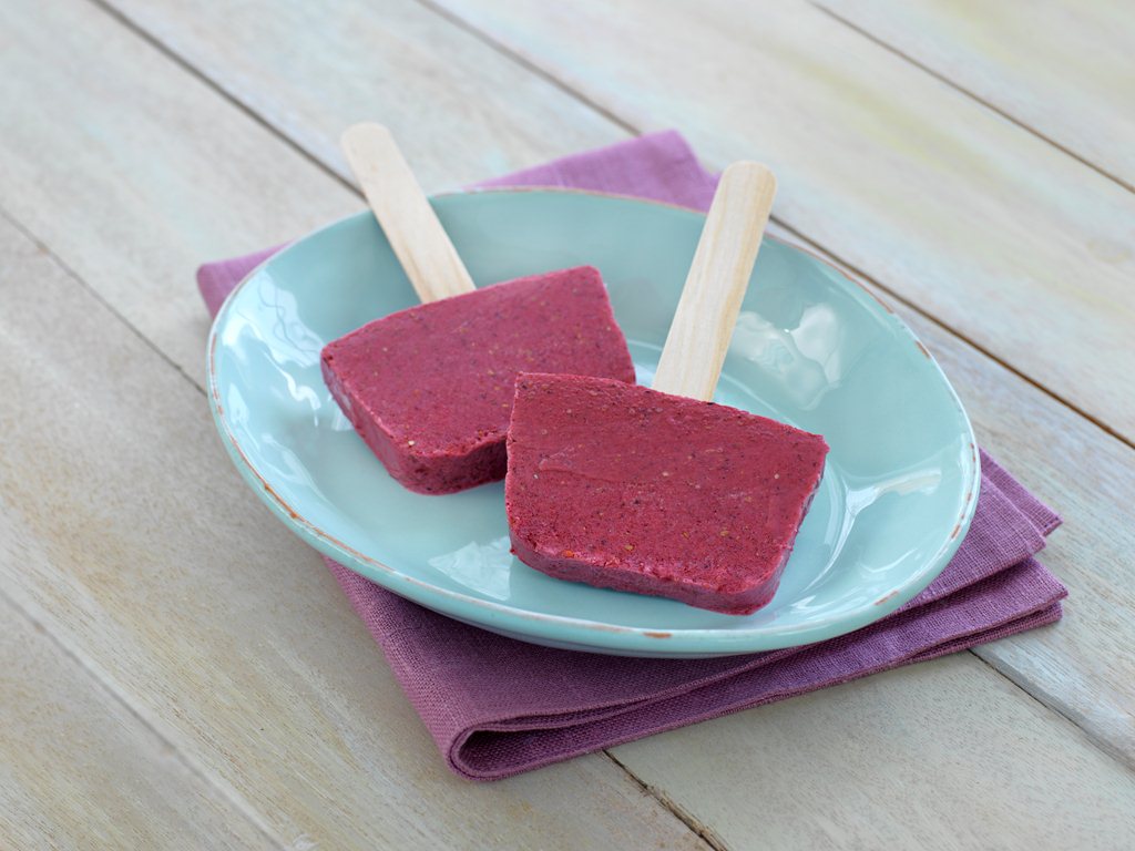 Hjemmelaget pinneis i form 1