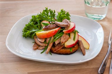 Julepølse på landbrød 1.jpg