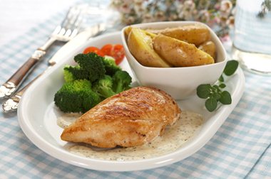 Kyllingfilet med kremet senneps- og estragonsaus