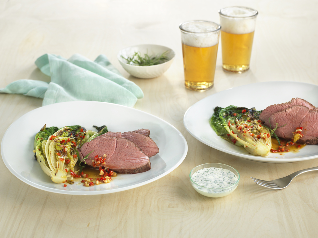 Flatbiff av lam med stekt hjertesalat