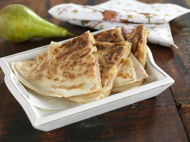 Kalkun- og pærequesadilla