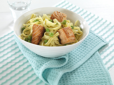 Pasta og laks