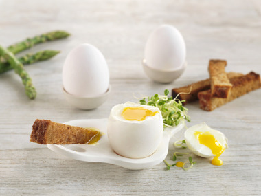 Bløtkokt egg med ristet brød