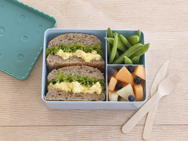 Rundstykke med eggesalat