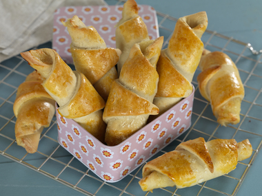 Horn med ost og skinke