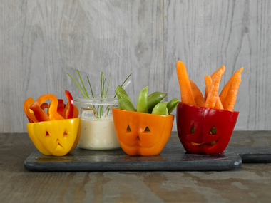 Kule grønnsaker med dipp