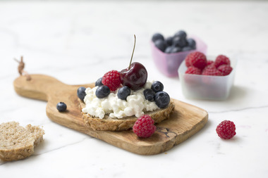 Cottage cheese og bær