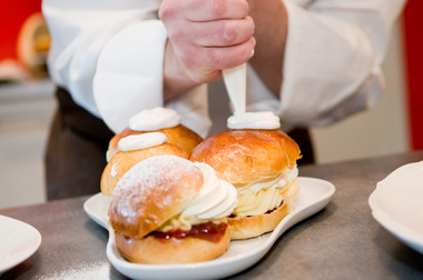 Fastelavnsboller med krem