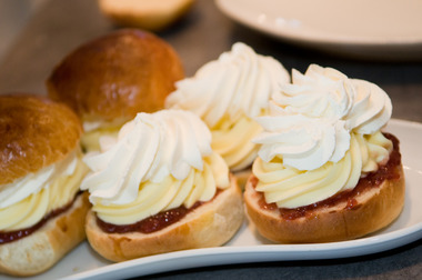 Fastelavnsboller med krem