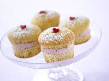 Muffins med jordbærkrem