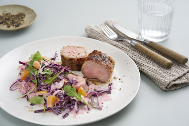 Svin indrefilet med bacon og appelsinmarmelade                               