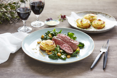 Reinsdyr mørbrad med Annapoteter