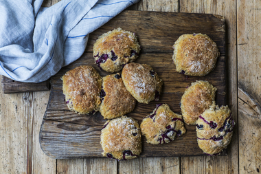 Myslirundstykker med blåbær