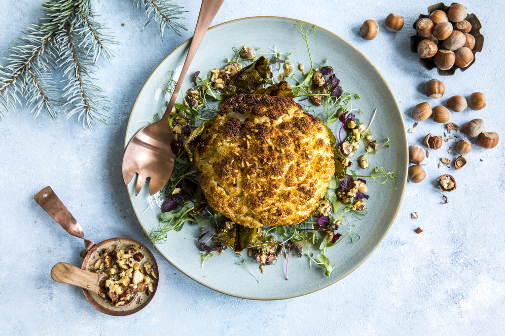 Bakt blomkål med nøttesmør