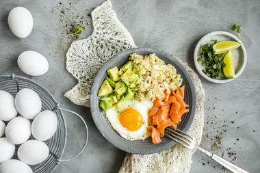 Frokosttallerken med quinoa