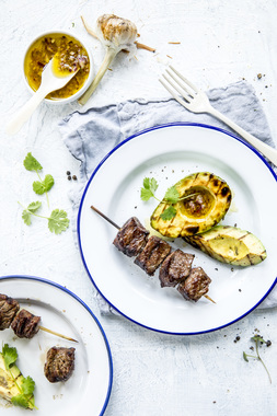 BIFFSPYD MED AVOKADO - høydebilde