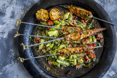 Kyllingspyd med couscoussalat