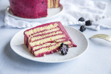 Kake med skogsbærkrem