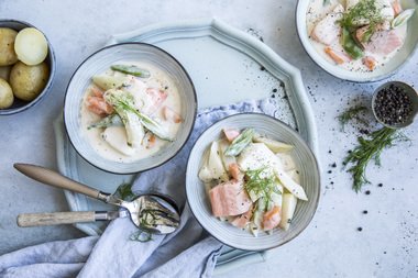 Fiskefrikassé med rød og hvit fisk