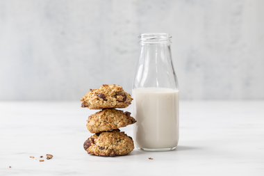 Frokostkjeks med tranebær og mandler