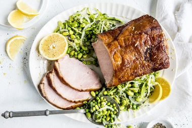 Røkt svinekam med edamamebønner