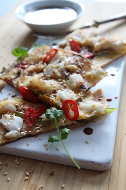 Asiatisk pannekaker med fisk og vårløk