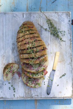 Pull-apart brød på grillen
