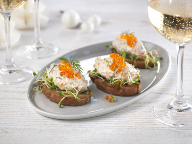 Bruschetta med røkelakskrem