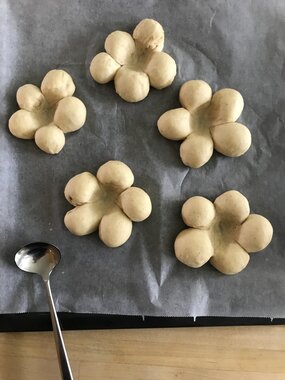 Maiblomster steg for steg