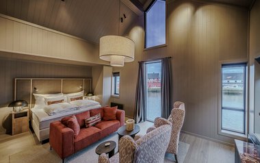 Henningsvær Bryggehotell