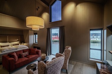 Henningsvær Bryggehotell