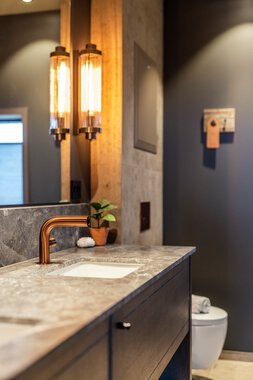 Henningsvær Bryggehotell