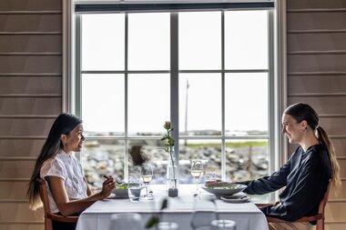 Finnøy Bryggehotell by Classic Norway