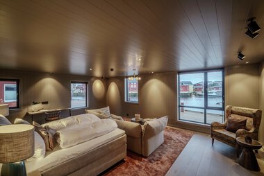 Henningsvær Bryggehotell