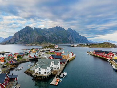 Henningsvær Bryggehotell