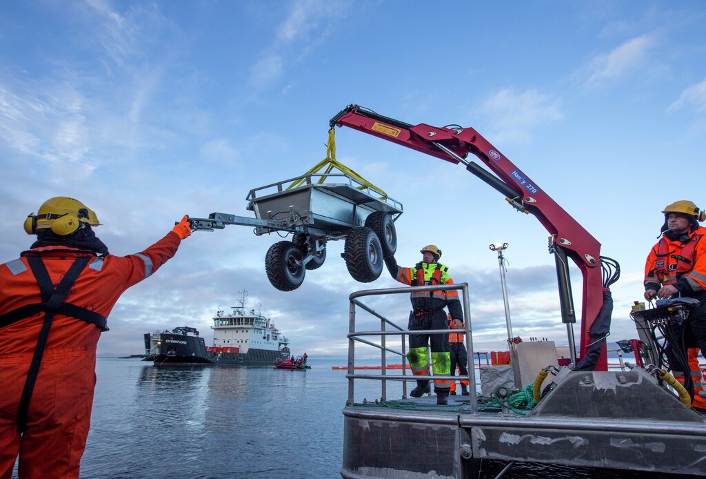 Øvelse Svalbard er den mest omfattende oljevernberedskapsøvelsen som noen gang er gjennomført på Svalbard.
