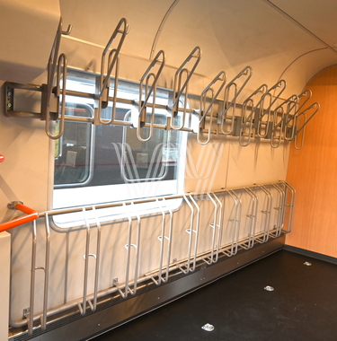 Sykkelstativ i tog på Bergensbanen