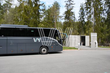 Vy buss utenfor Kistefos Museum