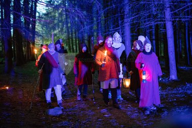 Lysvandring langs Brumunda