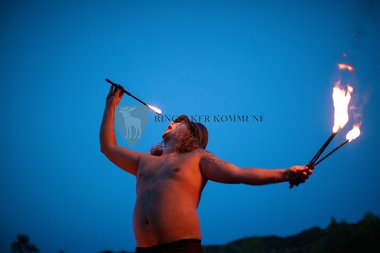 Lysvandring langs Brumunda