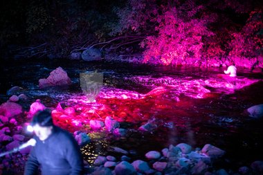 Lysvandring langs Brumunda