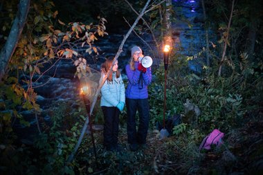 Lysvandring langs Brumunda