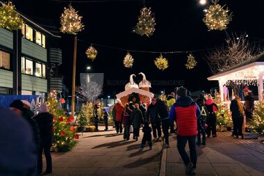 Julegrantenning og jul i Moelv