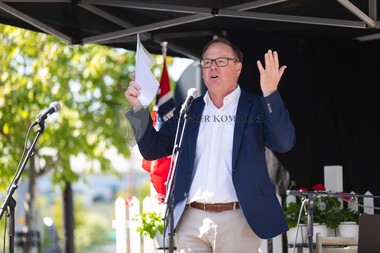 Kakefest i Moelv grunnet regjeringens sykehusvedtak