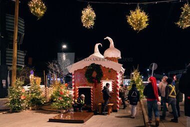 Julegrantenning og jul i Moelv