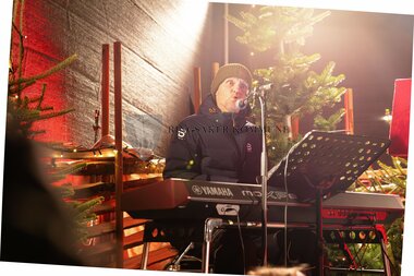 Julegrantenning og jul i Moelv