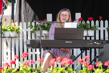 Kakefest i Moelv grunnet regjeringens sykehusvedtak