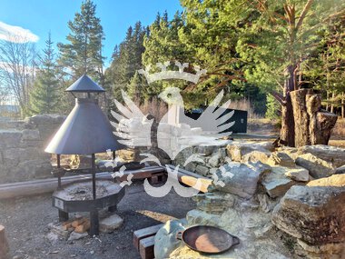 Dagsturhytta har egen grillplass